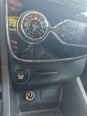 Clio benzina 0,9 - imagine 7