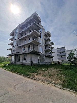 Mamaia Nord! Garsoniera 38mp, parcare si tva inclus la 100m de Marea Neagra  - imagine 7