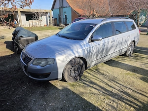 Vând Volkswagen passat  - imagine 2