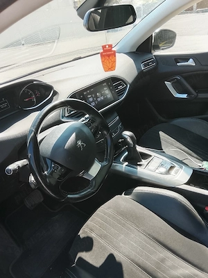 Peugeot 308 an 2017 Automat - imagine 9