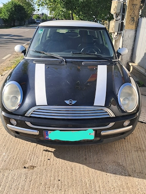 Vand ,schimb, dezmembrez Mini Cooper, an 2002,motor 1,6 benzina