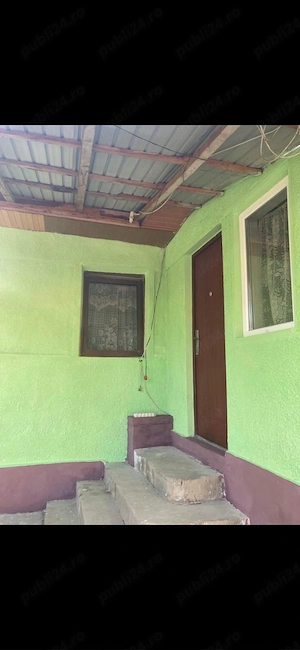 Vand casa cu teren de 18 arii in Sanpetru Almasului