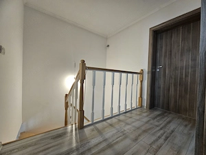 Casa in Dumbravita - imagine 6