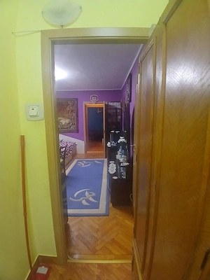 2 camere Calea Martirilor Spital Judetean  Garaj sub bloc boxa - imagine 3
