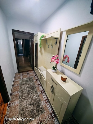 Închiriez apartament  - imagine 7