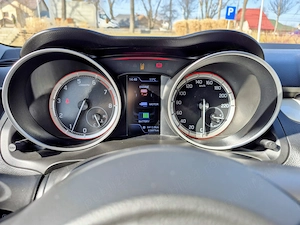 Vand Suzuki Swift M-Hybrid 1.2 Spirit - imagine 8