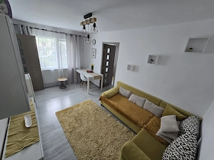 Apartament de vanzare - imagine 2