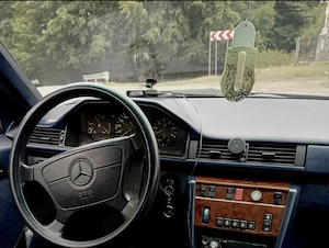 Vand Mercedes w124 - imagine 6