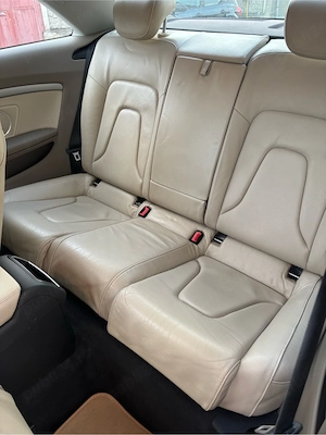 Audi A5 coupe an 2009.2.0tdi 177cv quatrro,261000km,radiat pt inmatricularea in tara!!! - imagine 9