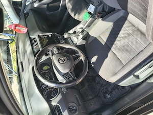 Skoda Octavia 1.6 TDI - imagine 5