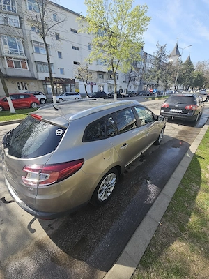 Renault Megane 3 break 1.5 dci 110 cp - imagine 2