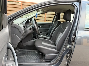 Dacia Logan Model Prestige Black&White 2019 1.0 Benzină+GPL 142.000KM Reali - imagine 6