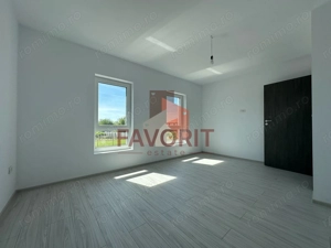 Duplex | Parter + Etaj | Toate utilitatile | Curte generoasa | Sacalaz - imagine 11
