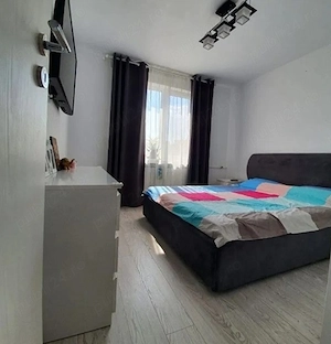     ORADEA chirie apartament decomandat 2 camere - imagine 5