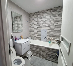    ORADEA chirie apartament decomandat 2 camere - imagine 4
