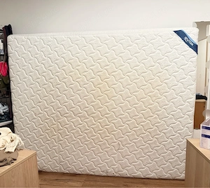 Vând saltea Wellpur memory foam, dimensiune 160x200 cm, împreună cu topper Gold F120 - imagine 2