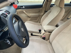 Vând Volkswagen Jetta - imagine 2