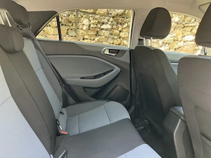 Hyundai i20 2018 LED LINE, carte service, primul proprietar, 23600 km - imagine 7