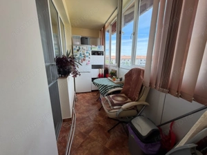 Apartament 2 camere, decomandat - zona Cetate - imagine 8