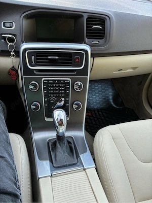 Volvo S60 2.0 Diesel automata - imagine 4