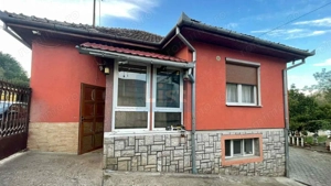 Casa 7 camere, teren 590 mp in Calnic - imagine 2