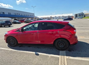 Vând sau schimb Ford Focus 2014 1.0 ecoboost - imagine 2