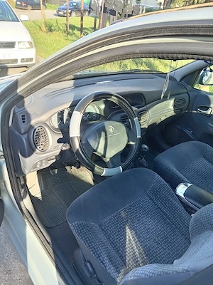 De vânzare Renou Megane stare foarte buna de funcționare ITP făcut recent Se vinde cu probă! - imagine 4