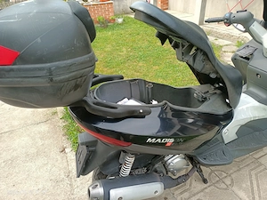 Scuter malaguti madison 250 - imagine 5