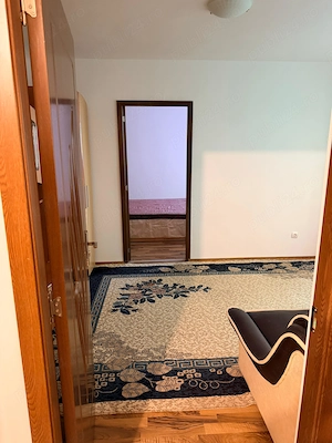 Închiriez apartament cu 2 camere micro 19