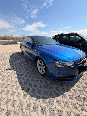 Vând Audi A5 2.0l  - imagine 4