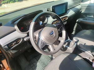 Dacia Sandero Stepway Comfort TCE 90 - imagine 8