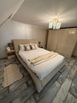 Proprietar, inchirie ap. 3 camere tip panthouse cu terasa si parcare privata in zona Coresi - imagine 3