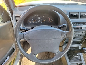 Vând Suzuki Vitara 2.0 Benzina  - imagine 5