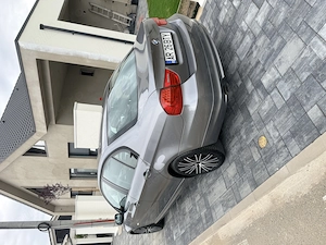 Vand BMW318 D an de fabricatie 2009 - imagine 2