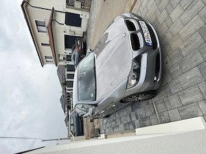 Vand BMW318 D an de fabricatie 2009 - imagine 3