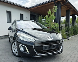Peugeot 308 2012