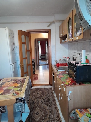 Vând apartament  - imagine 2
