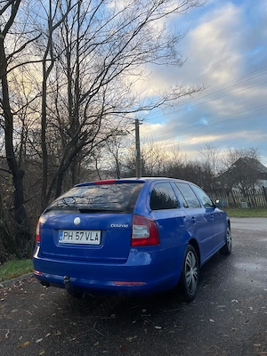 Skoda Octavia II (2010) - imagine 5