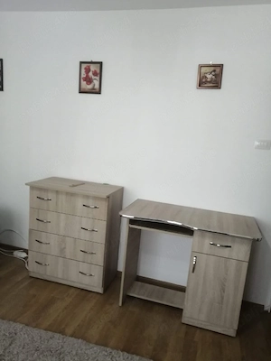 Proprietar ofer spre închiriere un apartament cu 1 camera zona Orizont mobilat si utilat complet - imagine 2