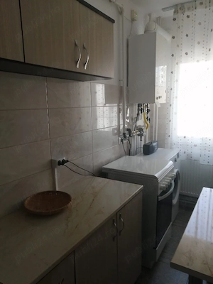 Proprietar ofer spre închiriere un apartament cu 1 camera zona Orizont mobilat si utilat complet - imagine 3