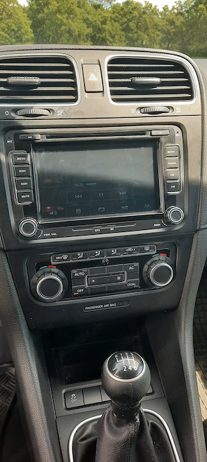 Vand Golf 6 2010 2.0D kilometri reali 3700  ușor negociabil - imagine 10