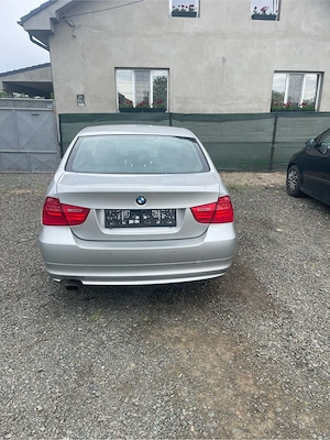 BMW e90 2009 facelift euro5 - imagine 3