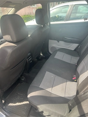 propietar in acte vind Kia ceed 2009 motor 1,4 benzina mpi 160000 km - imagine 7