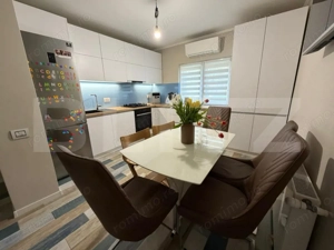 Apartament premium de 3 camere, garaj și boxă, zonă liniștită aproape de centru - imagine 2