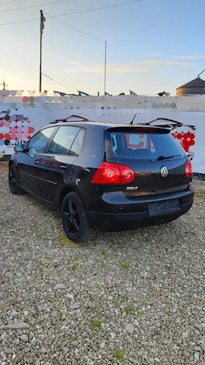 Golf 5 1.4 benzina mpi Tour - imagine 4