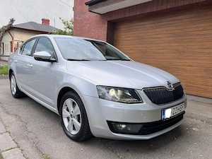 Skoda Octavia 2.0Tdi DSG - imagine 2