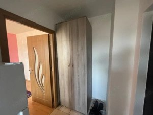Apartament cu 2 camere, pretabil regim hotelier, Craiovita, zona Niela - imagine 7