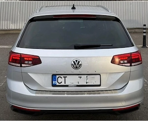 Volkswagen Passat Automata Diesel 2020 - imagine 3