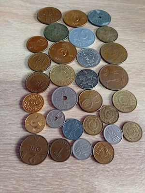 vind monedele din  imagine de colecție 