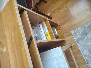 Birou 110 cm lungime   70 cm lățime 90 cm înălțime